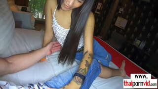 Mršava amater azijske kurve koriste sa leđa od strane BWC