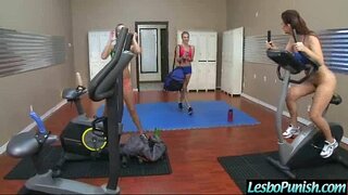 Հարդքոր պատժել է բուժել Միջև տաք եւ չար лесбиянками (Blake, Carly եւ Кенна) ֆիլմ-19